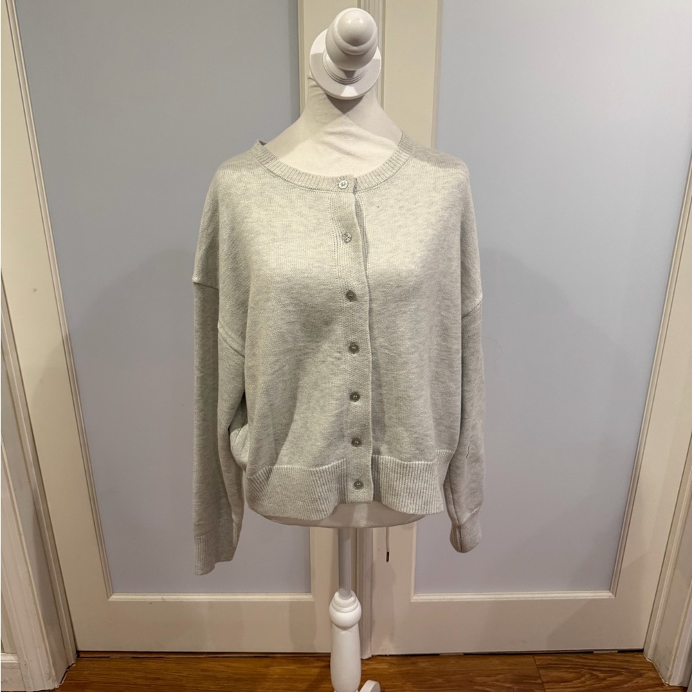 Elegant Light Gray Women's Cardigan